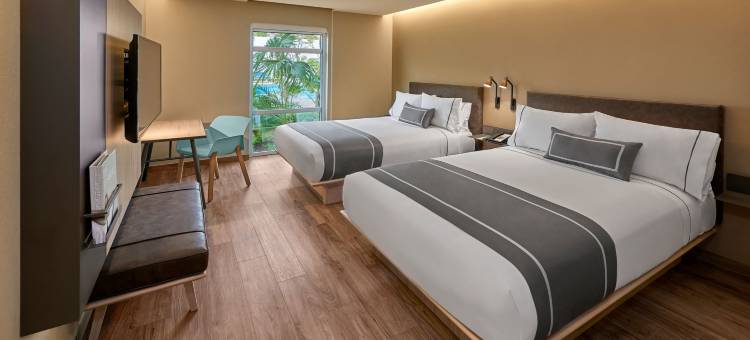 坎昆机场里维埃万豪城市快捷普拉斯酒店(City Express Plus by Marriott Cancún Aeropuerto Riviera)图片