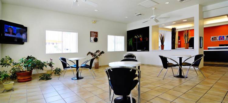 亚利桑那本森 6 号汽车旅馆(Motel 6 Benson, AZ)图片