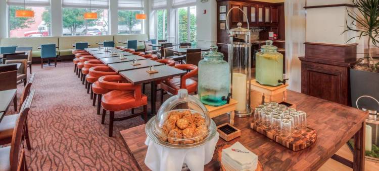 诺沃克希尔顿花园酒店(Hilton Garden Inn Norwalk)图片