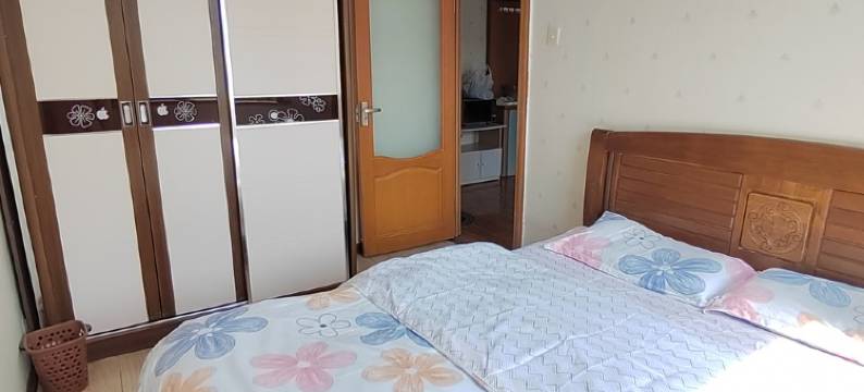 小米日租短租民宿(红旗街1号分店)图片