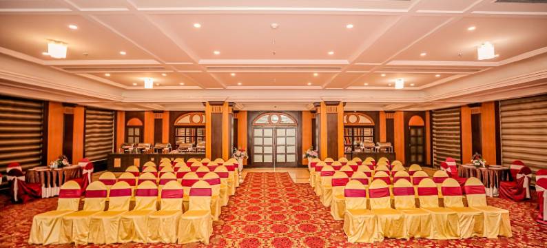 皇家兰花卢克诺中央酒店(Regenta Central Lucknow by Royal Orchid Hotels Limited)图片