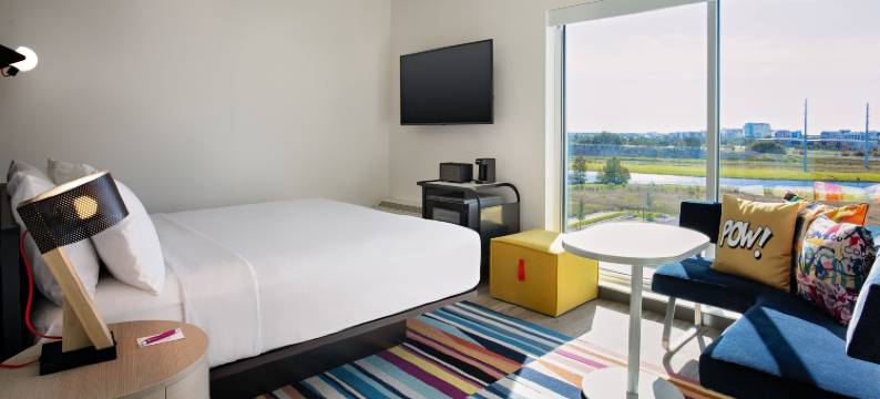 奥兰多湖诺纳雅乐轩酒店(Aloft Orlando Lake Nona)图片