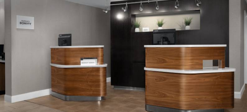 东奥兰多/UCF区万怡酒店(Courtyard Orlando East/UCF Area)图片