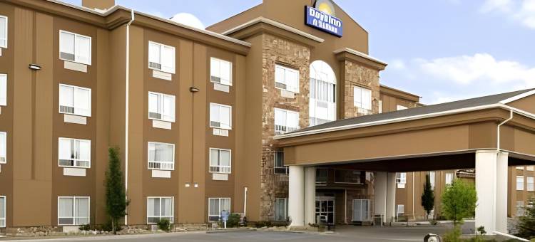 斯特拉斯莫尔戴斯套房酒店(Days Inn & Suites by Wyndham Strathmore)图片