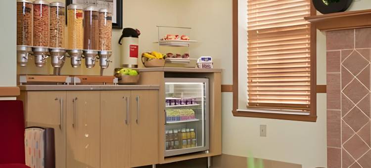 底特律斯特灵海茨万豪TownePlace酒店(TownePlace Suites Detroit Sterling Heights)图片