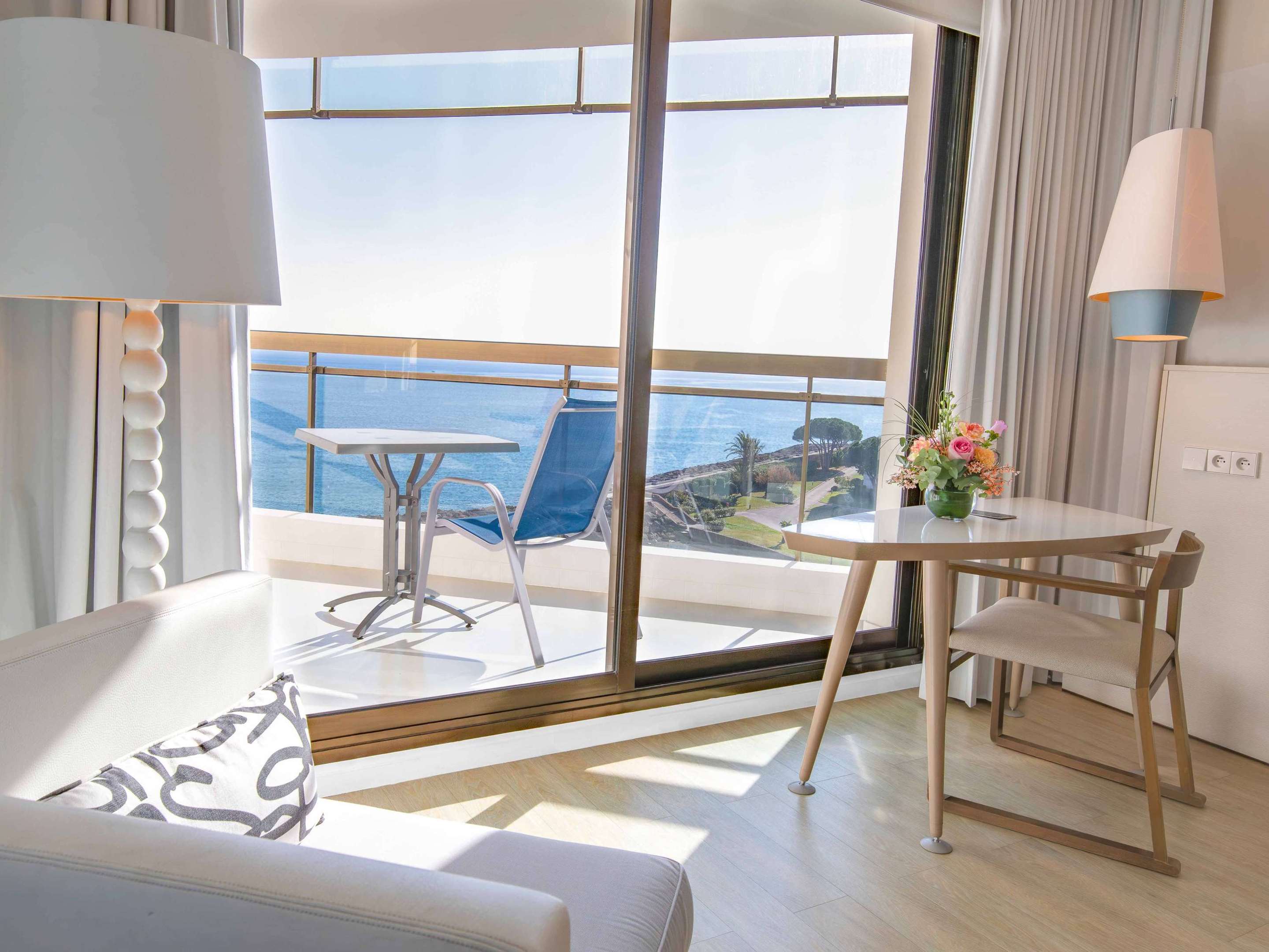 Pullman Cannes MandelieuOver view