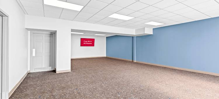 科特兰霍姆汤公寓及会议中心(HomeTowne Studios & Conference Center Cortland)图片