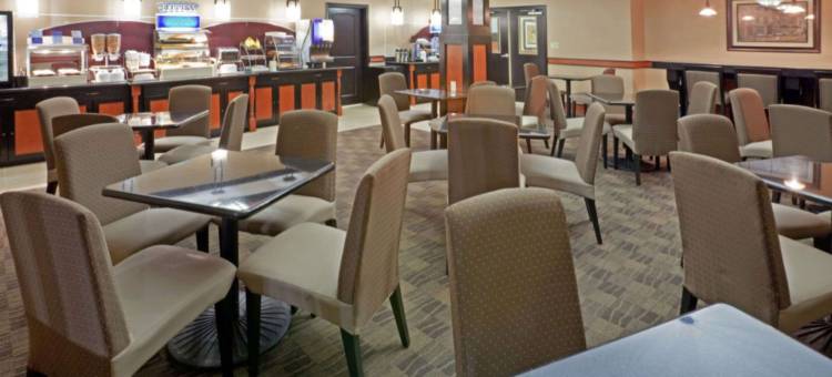 达拉斯医疗市场中心舒适酒店及套房(Comfort Inn & Suites Dallas Medical-Market Center)图片