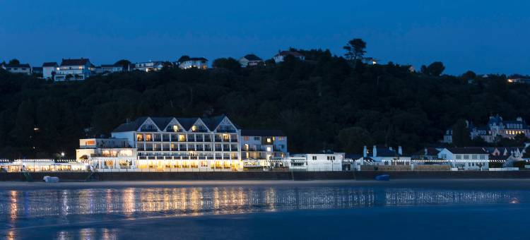 金沙酒店(Golden Sands)图片