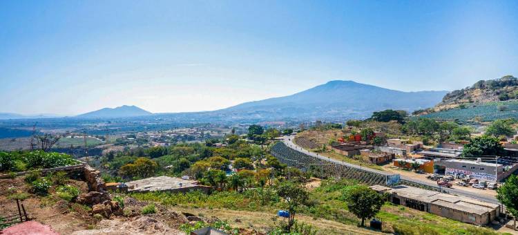 首都 O 瓜达拉哈拉特瑞萨西葡特色住宿酒店(Capital O Hotel Posada Terraza, Guadalajara)图片