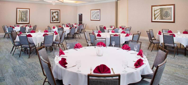 安阿伯万怡酒店(Courtyard by Marriott Ann Arbor)图片