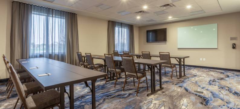 印第安纳波利斯富兰克林万豪万枫套房酒店(Fairfield Inn & Suites Franklin)图片