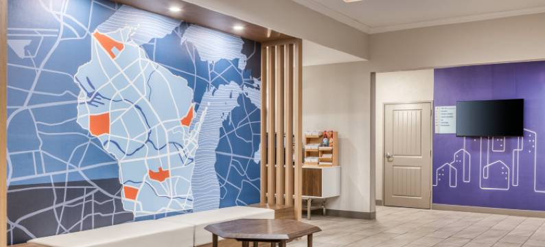 智选假日套房酒店格林贝东(Holiday Inn Express & Suites GREEN BAY EAST by IHG)图片