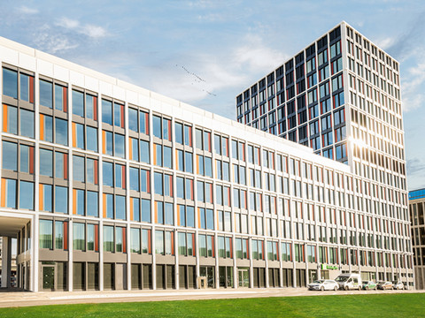 曼海姆市中央车站假日酒店