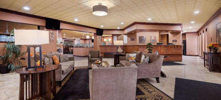 郊区工作室锡拉丘兹展览场(Suburban Studios Syracuse Fairgrounds)图片