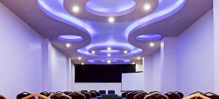 RedDoorz near Pasar Baru (红门靠近新菜场马穆朱)(RedDoorz Plus at Hotel Lestari Karema Mamuju)图片