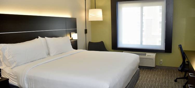 Holiday Inn Express 温莎索诺玛酒乡(Holiday Inn Express Windsor Sonoma Wine Country)图片