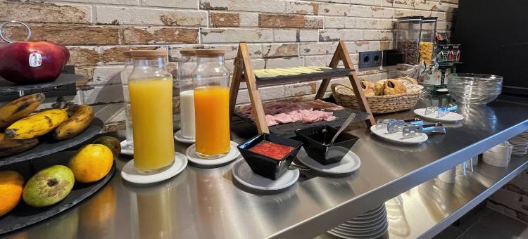 四月亮酒店(Hotel Quatre Llunes)图片