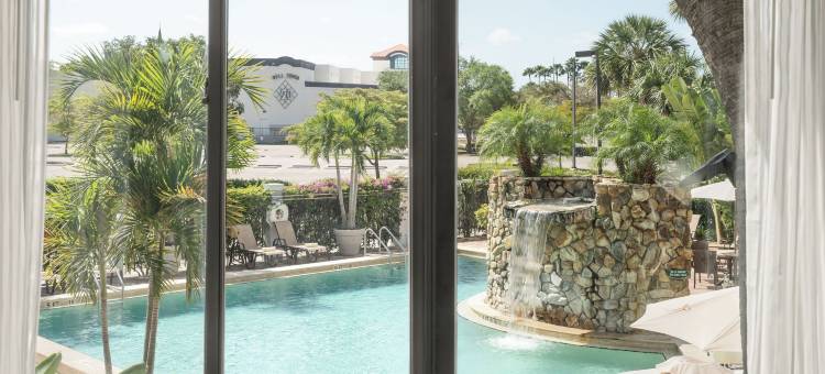 迈尔斯堡钟楼购物区希尔顿逸林酒店及度假村(Doubletree by Hilton Fort Myers at Bell Tower Shops)图片