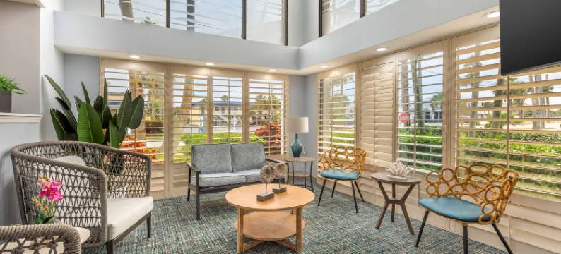 可可比奇海滩贝斯特韦斯特套房酒店(Best Western Cocoa Beach Hotel  Suites)图片