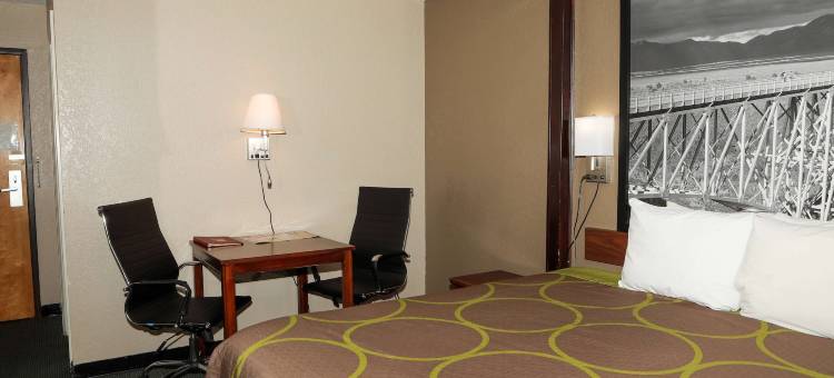 盖洛普温德姆速8酒店(Super 8 by Wyndham Gallup)图片