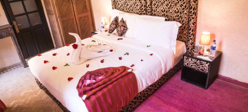 罗曼斯摩洛哥传统庭院住宅(Riad Romance)图片