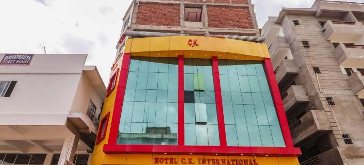 OYO 60859 号 C K 国际酒店(Hotel O C K International)图片