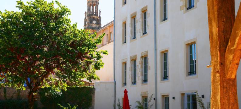 Premiere Pierre图片