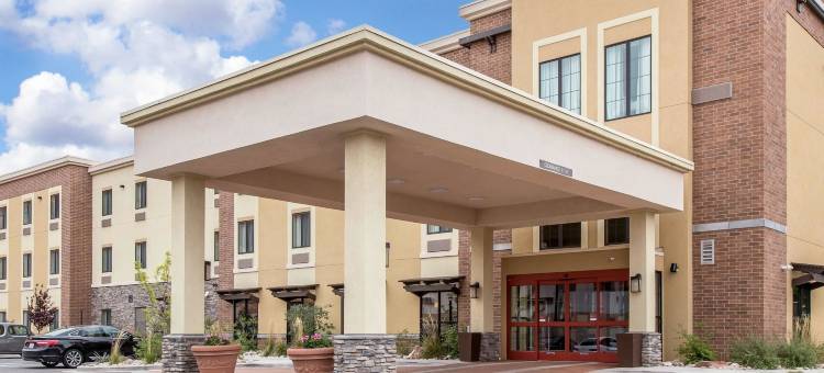 摩押靠近拱门国家公园舒适套房酒店(Comfort Suites Moab Near Arches National Park)图片