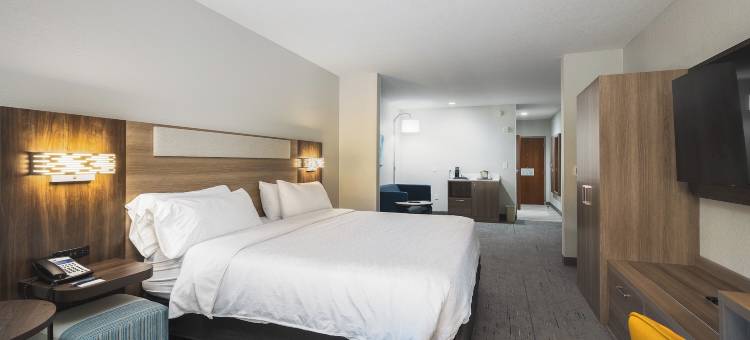 智选假日套房酒店圣罗伯特 - 伦纳德伍德(Holiday Inn Express & Suites Saint Robert - Leonard Wood)图片