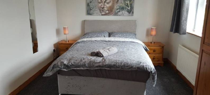 罗尔布鲁克联排别墅酒店(Laurelbrook Town House)图片