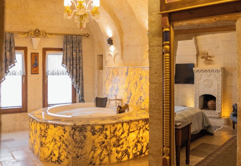 Elika Cave Suites Hotel Overview