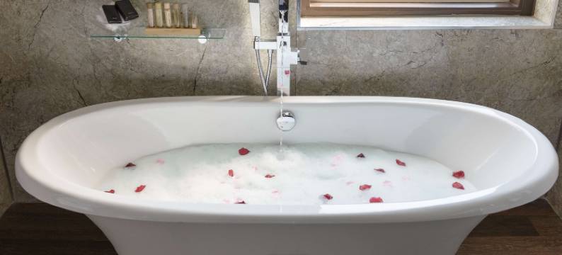 康诺特贝斯特韦斯特优质酒店(Best Western Plus the Connaught Hotel  Spa)图片