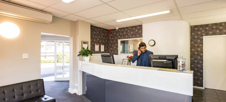 汉密尔顿哈特兰大使酒店(Heartland Ambassador Hotel Hamilton)图片