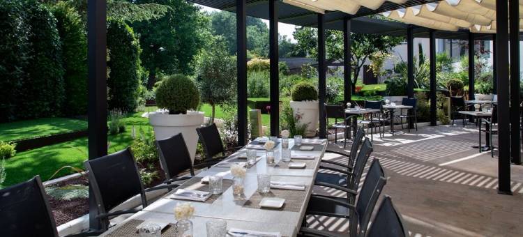 乐利斯铂尔格酒店，餐厅及Spa中心(Le Richebourg Hôtel, Restaurant & Spa)图片