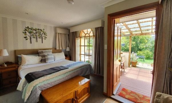 Amble at HahndorfHotel Overview