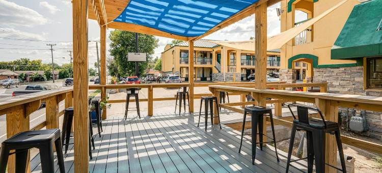 纳什维尔圣托马斯西医院戴斯酒店(Days Inn by Wyndham Nashville Saint Thomas West Hospital)图片