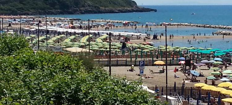 提兰诺酒店(Hotel Tirreno Formia)图片