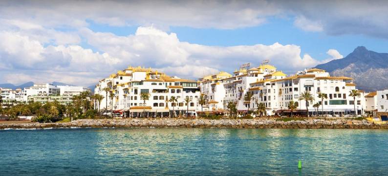 公园广场套房公寓酒店(Park Plaza Suites Apartamentos)图片