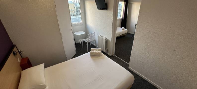 伊斯盖尔阿莱斯酒店(L'Escale d'Alès Hotel)图片