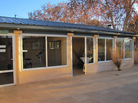 图恩克兰公寓酒店