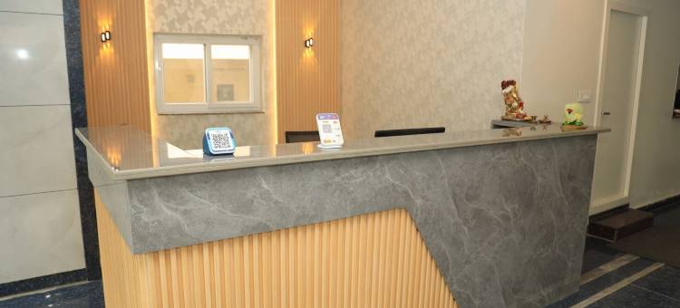 瓦拉希异域酒店(FabHotel Lexus Grand- Nr Gsm Mall, Miyapur)图片