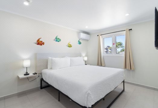 Summerside 5 Hotel Overview