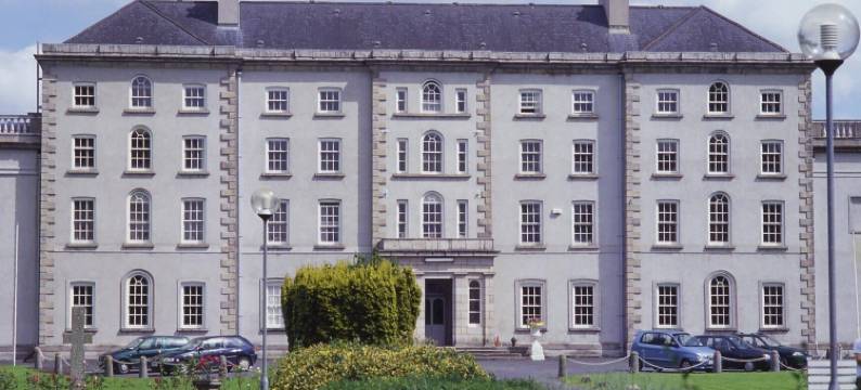 七棵橡树宾馆(Seven Oaks Hotel)图片