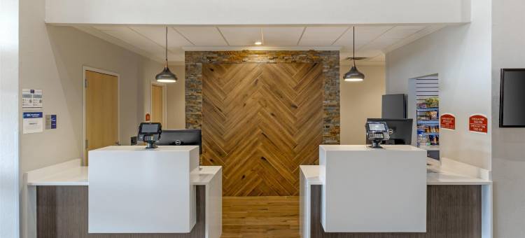 贝斯特韦斯特优质伊丽莎白敦优质套房酒店(Best Western Plus Elizabethtown Inn  Suites)图片