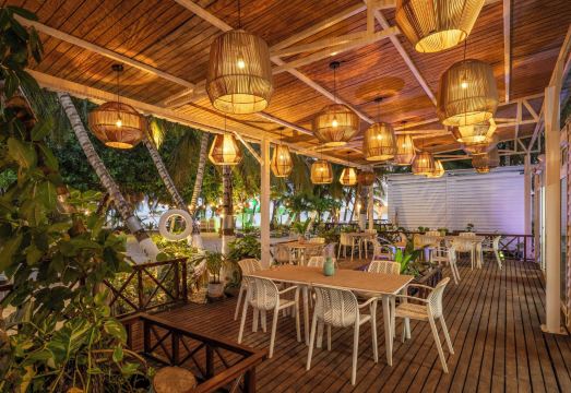 Hotel Reina del Mar by Dorado Hotel Overview