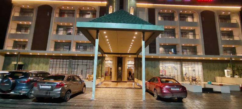 拉贾斯坦拉贾瓦迪酒店及餐厅(Rajasthani Rajwadi Hotel & Restaurant)图片