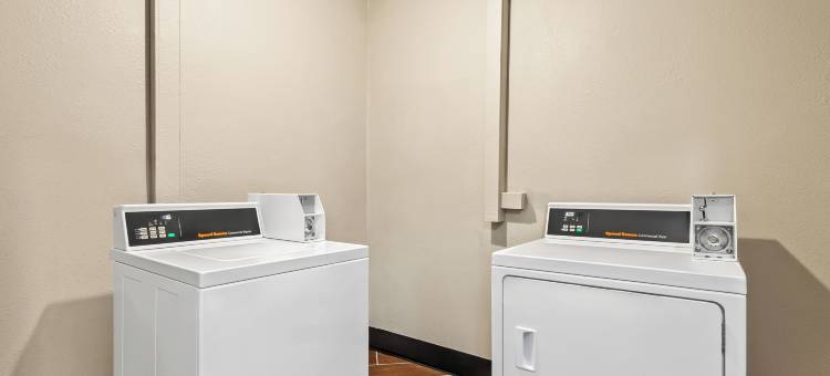 Motel 6 北苏城，SD - I-29北(Motel 6 North Sioux City, SD I 29 North)图片