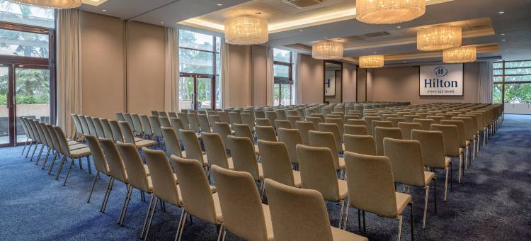 埃维昂莱班希尔顿酒店(Hilton Evian-Les-Bains)图片