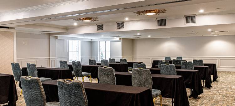 查尔斯顿-西阿什利欢朋套房酒店(Hampton Inn & Suites Charleston/West Ashley)图片